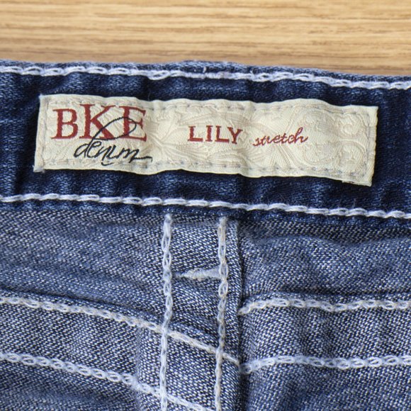 BKE Buckle Lily Stretch Capri 29 X 21 Women's Denim Jeans Thick Stitch - Picture 10 of 12
